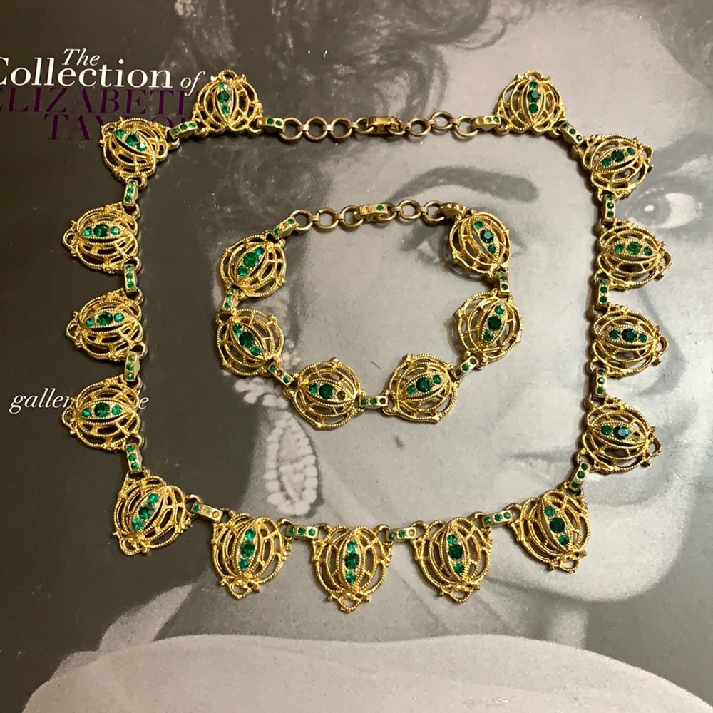 💚⚜️Emerald and gold bracelet necklace set⚜️💚